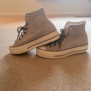 Converse Sherpa lined platforms